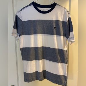 American Eagle men’s super soft shirt, size Small